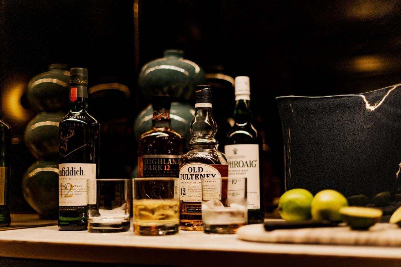 Leighton House - Boutique Guesthouse Bath Exterior photo Single malt Scotch whisky